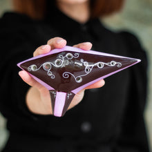 Load image into Gallery viewer, Dungeons &amp; Dragons: The Rogue - Ocarina of Subtle Songs in C Major (Tenor)