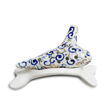 Load image into Gallery viewer, Compact Ocarina Stand (2 Colors)